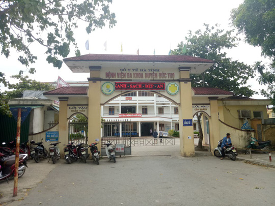 Bộ Y tế chỉ đạo khẩn vụ trẻ sơ sinh tử vong với vết đứt trên cổ ảnh 1