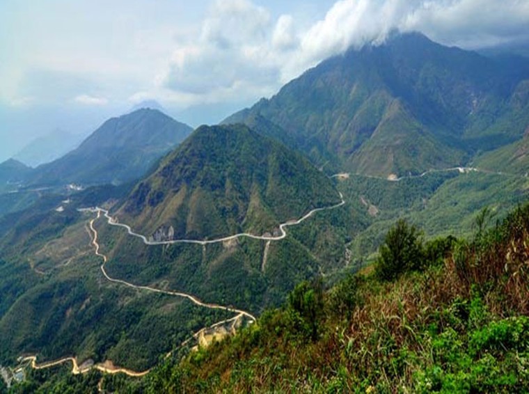 Đèo Ngang dài bao nhiêu km?