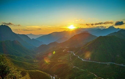 Đèo Ngang cách thị trấn Ba Đồn huyện Quảng Trạch bao nhiêu km?