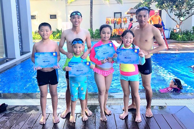  ‘Đột nhập’ lớp học 5 sao trang bị kỹ năng sinh tồn của các ‘kình ngư nhí’ tại Vinpearl ảnh 8