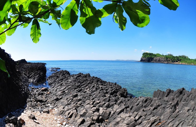 Quảng Ngãi, thiên đường say ngủ giữa miền cát trắng ảnh 3