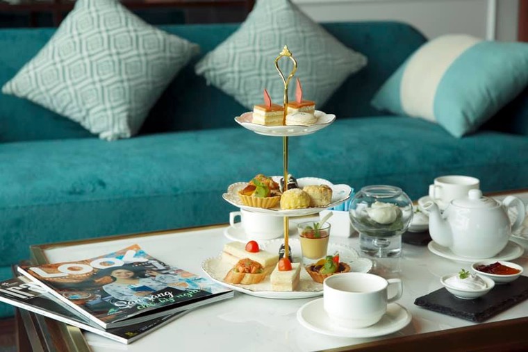 Cận cảnh tiệc trà thượng lưu trên đỉnh kỳ quan thiên nhiên thế giới ảnh 2