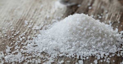 Muối ăn có tác dụng gì đối với cơ thể con người?