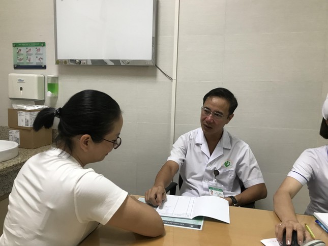 Bước sang ngưỡng 30, phụ nữ nên cảnh giác với ung thư vú ảnh 2