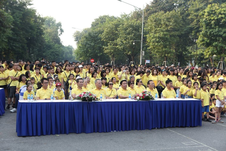 Gần 10.000 người tham gia đi bộ trong Ngày hội văn hóa PVcomBank 2019 ảnh 4