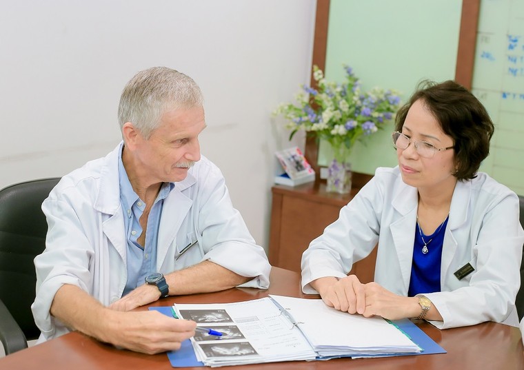 ‘Vũ khí’ mới giúp các cặp vợ chồng chuyển phôi thất bại nhiều lần cán đích thành công ảnh 2