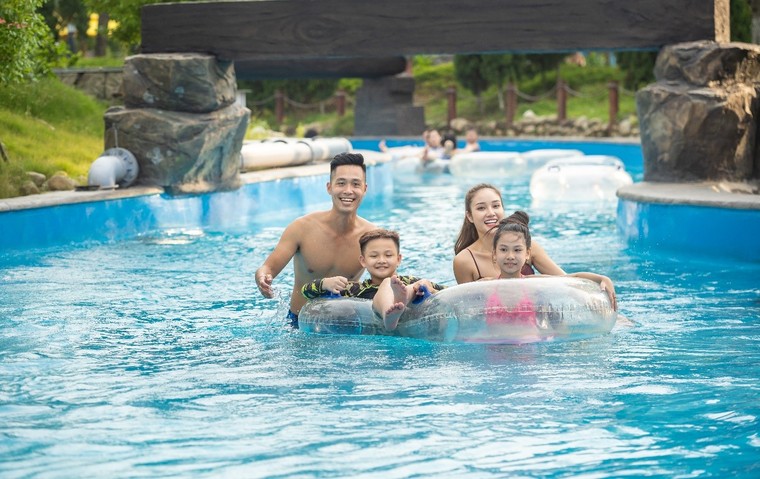 Những lý do khiến du khách đổ về check-in thành phố di sản trong mùa hè này ảnh 4