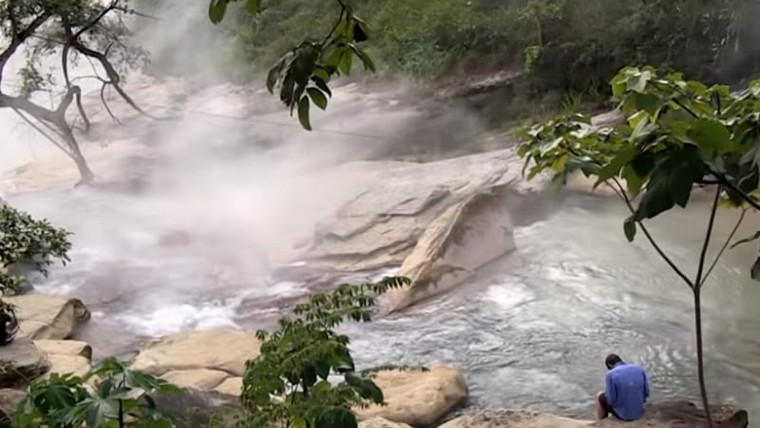 Sông Boiling dài khoảng bao nhiêu km?