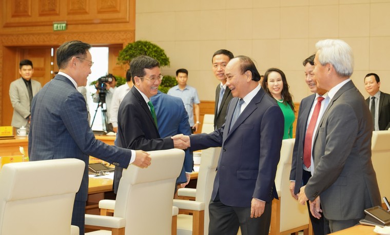 Thủ tướng gặp mặt các doanh nghiệp tiêu biểu thuộc Ban IV và YPO ảnh 1