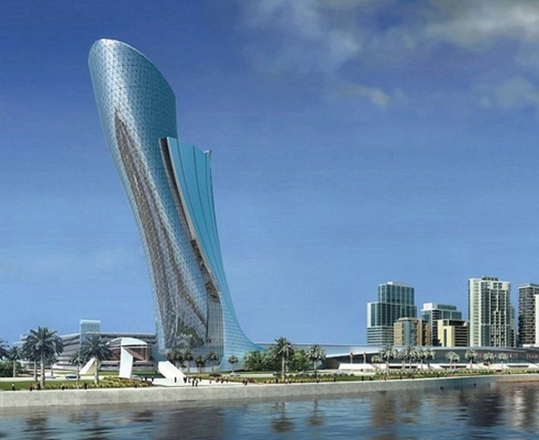 Tháp Capital Gate có chiều cao bao nhiêu mét?