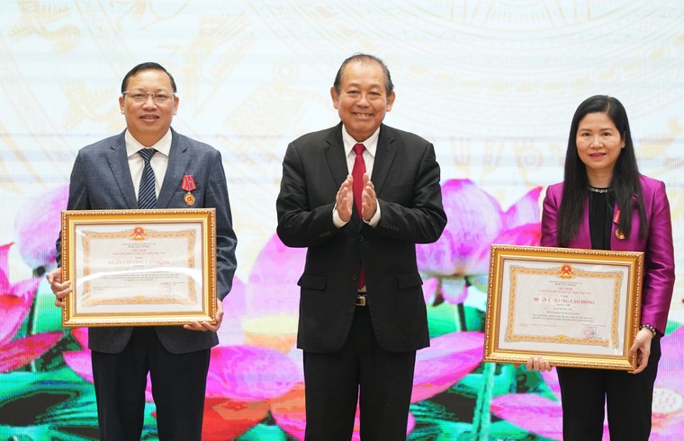 Thủ tướng: Văn phòng Chính phủ phải giúp ‘truyền và giữ lửa’ tinh thần cải cách ảnh 3