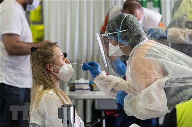 Anh và Pháp ghi nhận số ca nhiễm mới trong ngày ở mức cao nhất ảnh 1