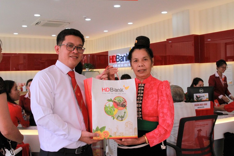 HDBank chính thức có mặt tại xứ hoa Tây Bắc ảnh 1