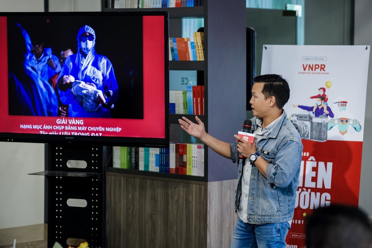 VNPR tổ chức lễ công bố kết quả và trao giải thưởng cuộc thi ảnh ‘Kiên cường Việt Nam’ ảnh 1