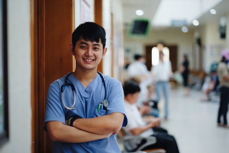 Choáng với điểm chứng chỉ ‘hàng hiếm’ thế giới của tân sinh viên VinUni ảnh 4