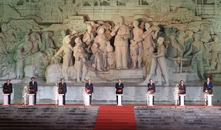 Nông dân đóng góp hơn một nửa vào mục tiêu phát triển của đất nước ảnh 2