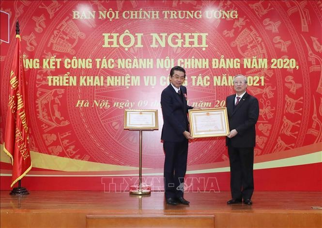 Ngành Nội chính Đảng tập trung tham mưu để xử lý nghiêm các vụ án tham nhũng ảnh 3