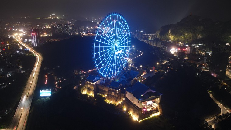 Hàng loạt công trình khắp ba miền thắp đèn xanh vì người tự kỷ ảnh 7