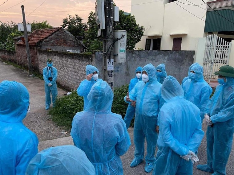 Hà Nam phải thần tốc lấy hơn 1.000 mẫu xét nghiệm trong đêm ảnh 1