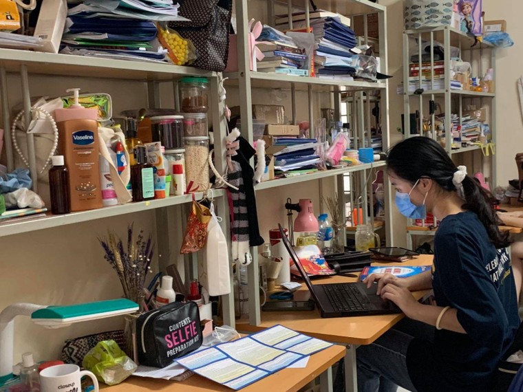 Các trường đại học hỗ trợ sinh viên để vượt qua ảnh hưởng dịch COVID-19 ảnh 1