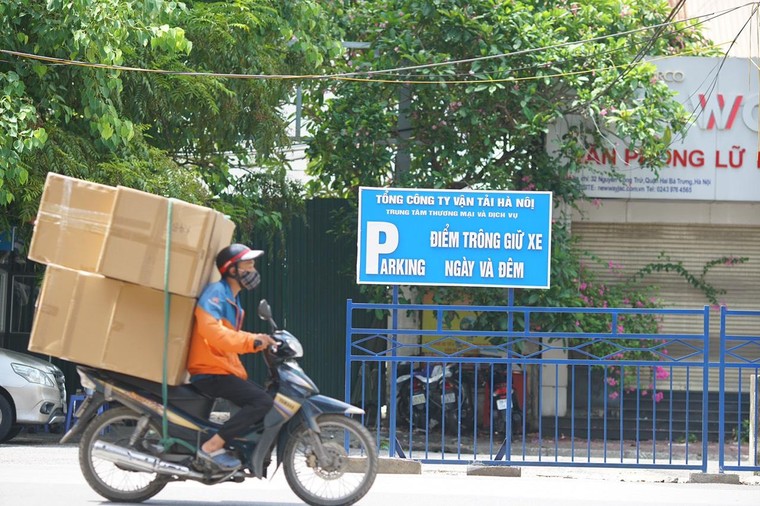 Hà Nội: Lập danh sách 700 người chuyên giao nhận hàng hóa ảnh 1