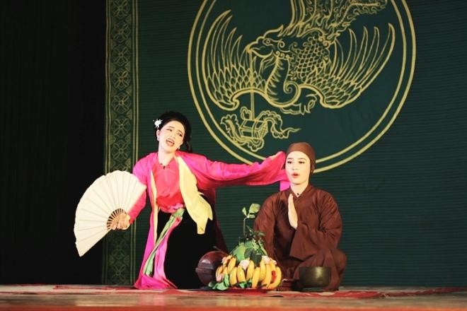 Nhà hát mở cửa 'online', các ngôi sao vẫn 'sáng' trong mùa dịch ảnh 2