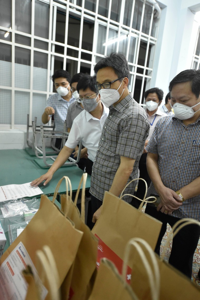 Phải tiêm vaccine 100% đối tượng theo quy định của Bộ Y tế ảnh 1