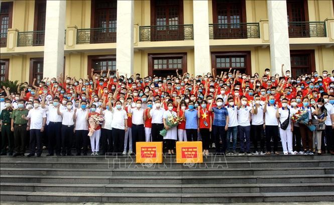 Tiếp tục hỗ trợ TP Hồ Chí Minh và Bình Dương chống dịch ảnh 1