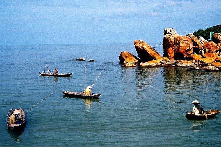 Cụm đảo Hòn Khoai được xác lập Kỷ lục cụm đảo gần xích đạo nhất vào năm nào?