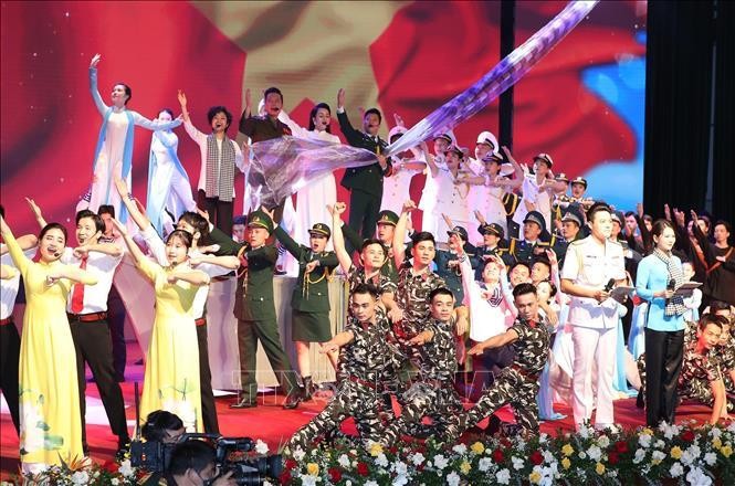 Tổ chức trọng thể lễ kỷ niệm 60 năm Ngày mở đường Hồ Chí Minh trên biển ảnh 2