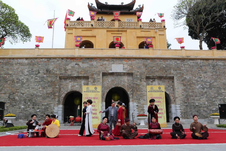 Phát huy 'sức mạnh mềm' của văn hóa Việt Nam ảnh 1