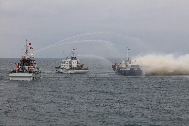 Luật Cảnh sát biển Việt Nam quy định Cảnh sát biển Việt Nam thực hiện các biện pháp công tác Cảnh sát biển để làm gì?