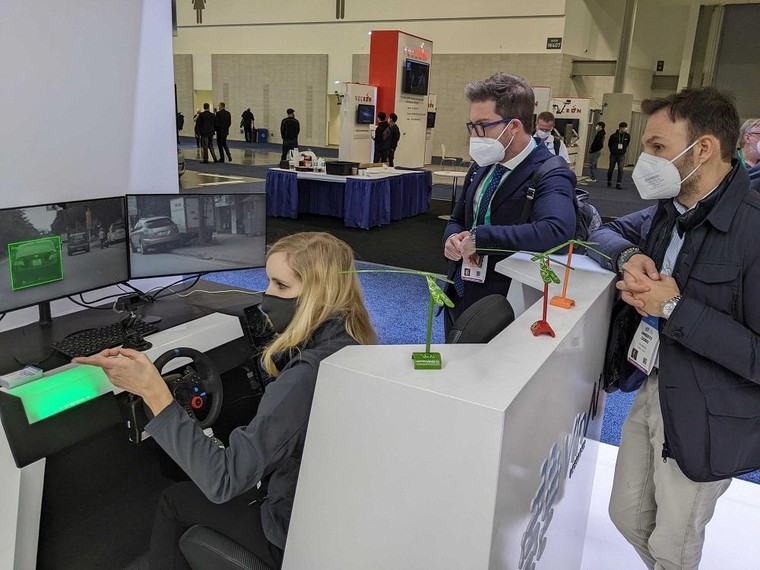 VinAI ra mắt bộ sản phẩm trí tuệ nhân tạo tại Triển lãm Điện tử Tiêu dùng CES 2022 ảnh 3