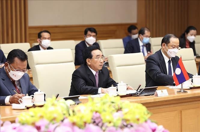 Thủ tướng Phạm Minh Chính hội đàm với Thủ tướng Lào Phankham Viphavanh ảnh 3