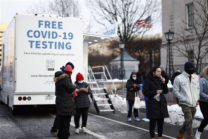 Ca mắc tăng mạnh vì Omicron, các nước đổi chính sách xét nghiệm, cách ly ra sao? ảnh 2