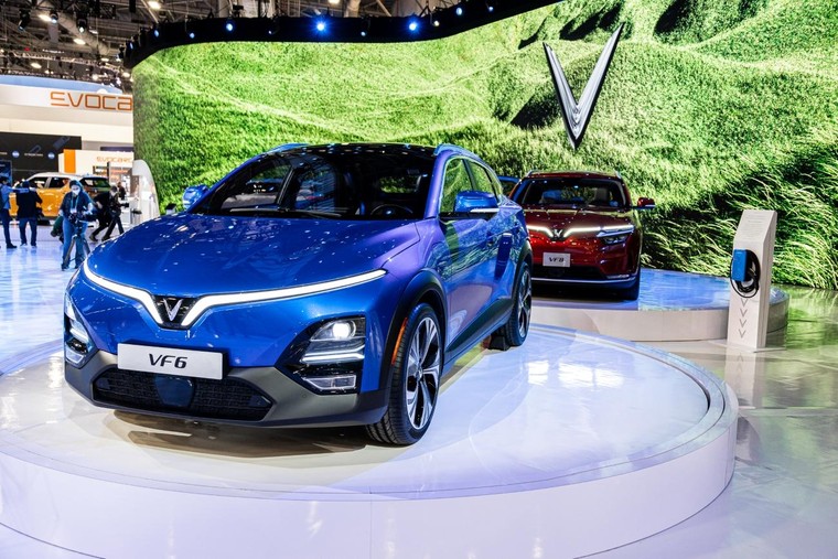 VinFast và Cerence giới thiệu xe ô tô kết nối công nghệ bản sao số đầu tiên trên thế giới ảnh 1