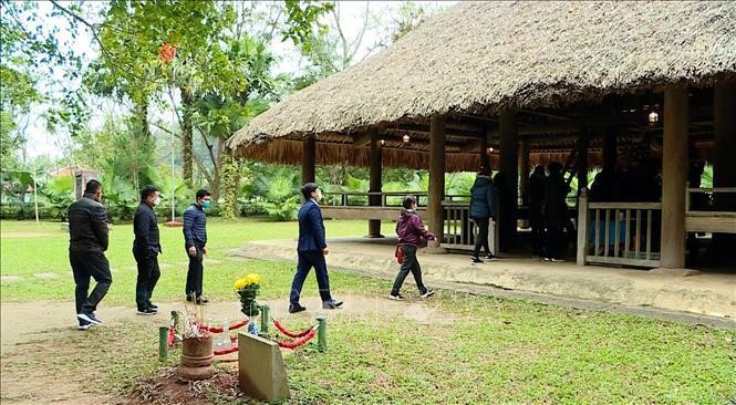 Khu di tích Quốc gia đặc biệt Tân Trào đón vị khách thứ 30.000 đến tham quan ảnh 2