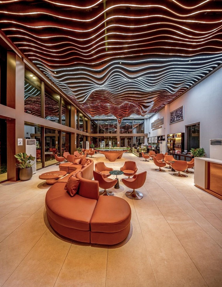 Đến và khám phá sự hấp dẫn bên trong không gian Cafe Trung Nguyên Legend Quảng Bình ảnh 1