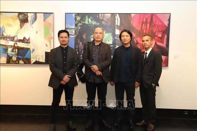 Tranh Việt Nam lần đầu đến London, Anh ảnh 5