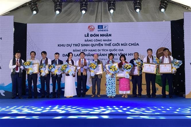 Đón Bằng công nhận Khu dự trữ sinh quyển thế giới Núi Chúa ảnh 2