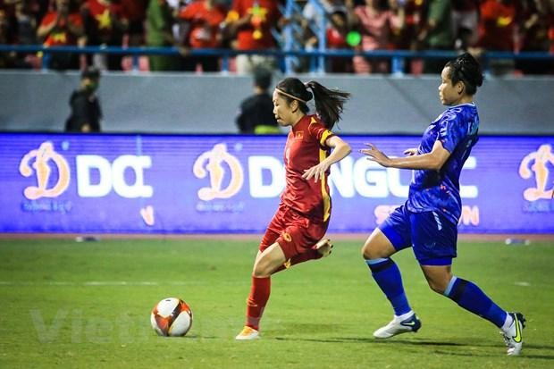 Tiền đạo Huỳnh Như: HCV SEA Games trên sân nhà không gì sánh bằng ảnh 1