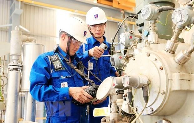 Hồi phục kinh tế: Trọng tâm trước mắt là giảm chi phí khu vực sản xuất ảnh 1