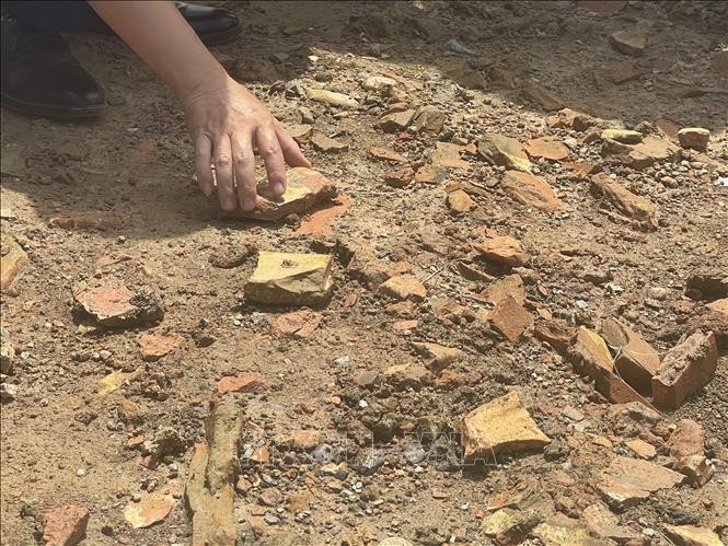 Sơ bộ kết quả khai quật đường Hoàng Gia nội thành di sản Thành nhà Hồ ảnh 1