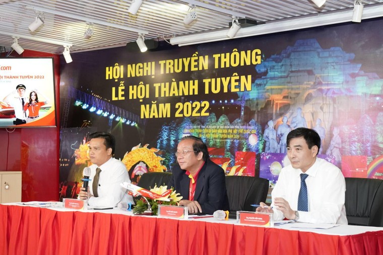 Bay Vietjet đón trung thu tại Tuyên Quang - Lễ hội Thành Tuyên ảnh 2