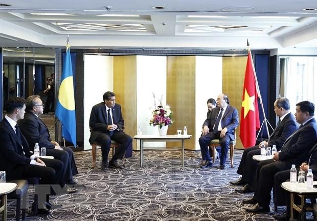 Chủ tịch nước gặp mặt các nhà lãnh đạo dự lễ quốc tang ở Nhật Bản ảnh 2