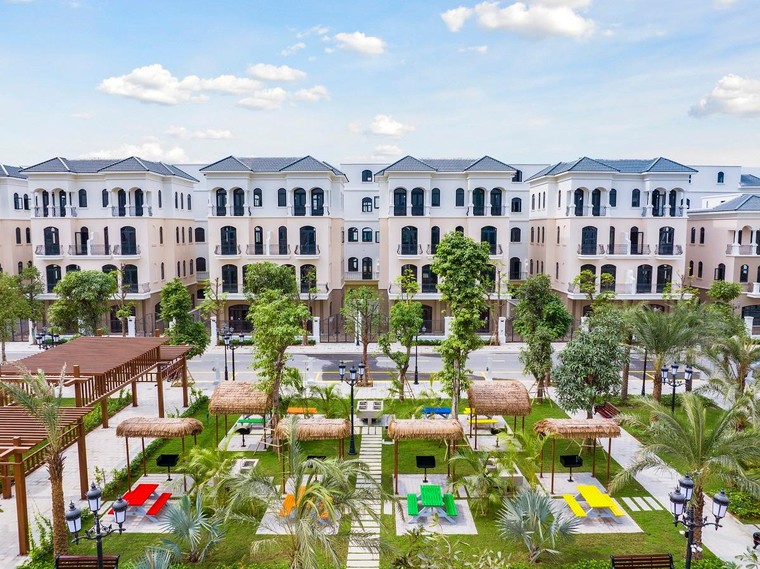 Khách hàng choáng ngợp khi nhận bàn giao nhà 'đẹp hơn resort' ảnh 6