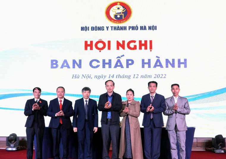 Ra mắt Trung tâm Truyền thông và Sàn Thương mại điện tử Hội Đông y Hà Nội ảnh 2