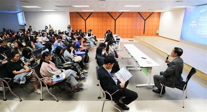 Nhiều trường đại học công bố phương án tuyển sinh 2023 ảnh 1