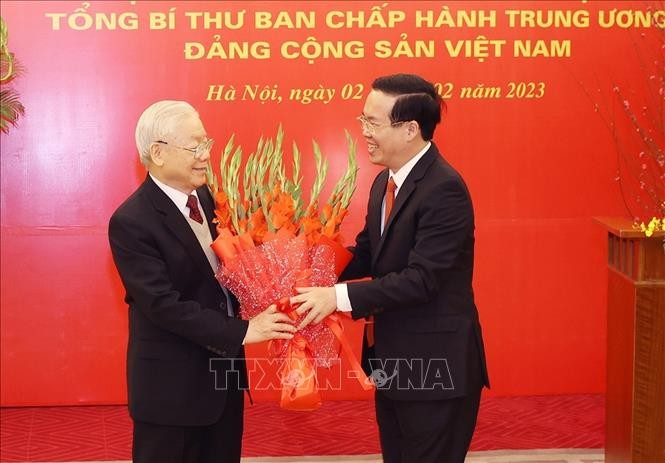 Tổng Bí thư Nguyễn Phú Trọng nhận Huy hiệu 55 năm tuổi Đảng ảnh 2