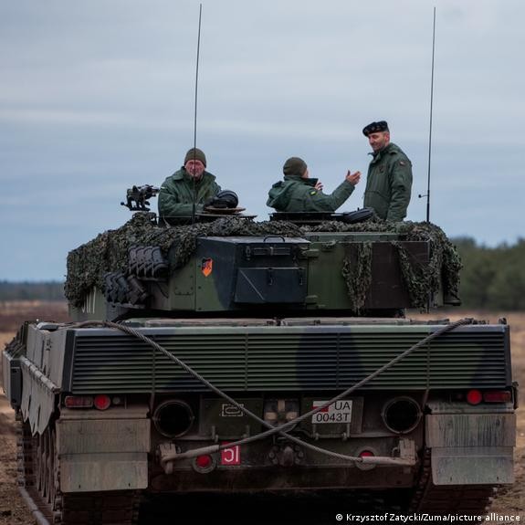 Xung đột Nga - Ukraine làm nổi bật vị thế của Ba Lan trên trường quốc tế ảnh 1